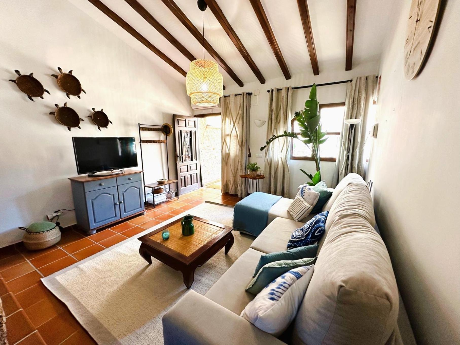 Masia De San Juan Casa Numero 15 En Castillo Con Piscina, Aire Acondicionado Y Terraza Privada Segorbe Exteriör bild